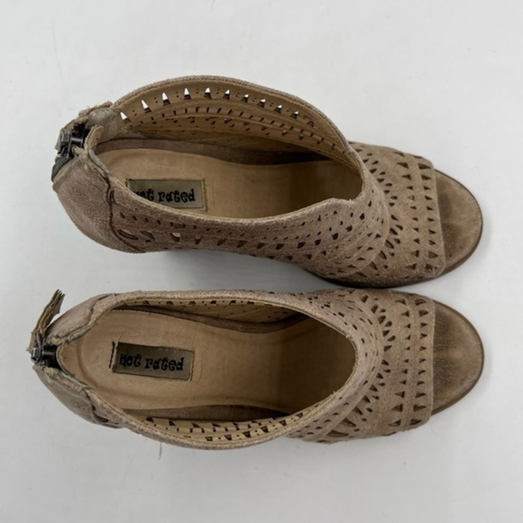 Not Rated Tan Lasercut Santos Peep Toe Booties Size 8 - Picture 6 of 9